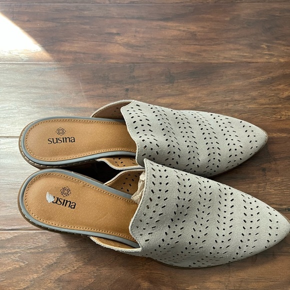 NWOT Susina Stylish Gray Suede Mules-Size 12 - Picture 9 of 9